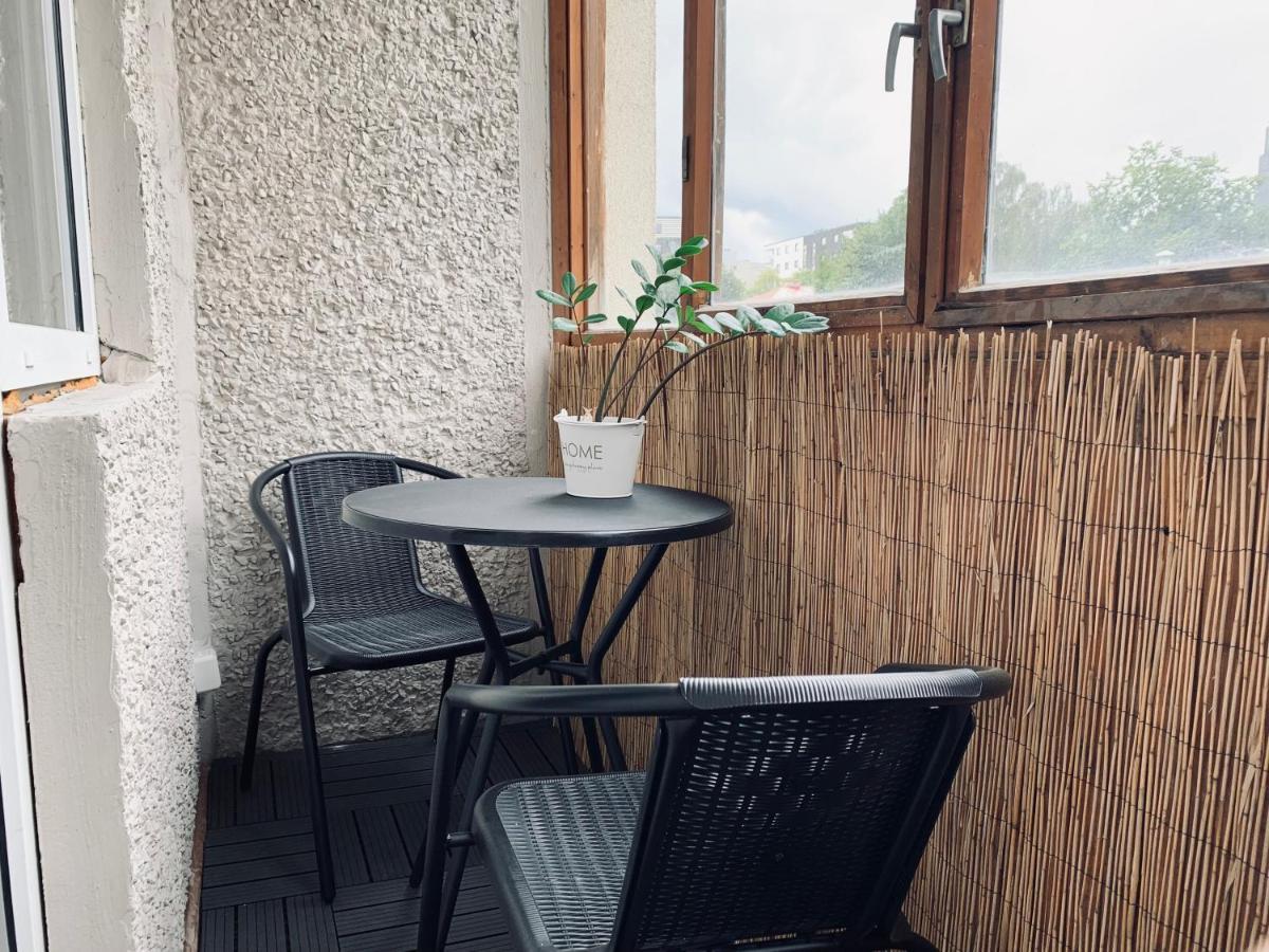 You'Ll Love This Large Apartment! Free Parking! Tallin Zewnętrze zdjęcie
